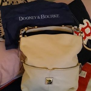 Dooney & Bourke bag